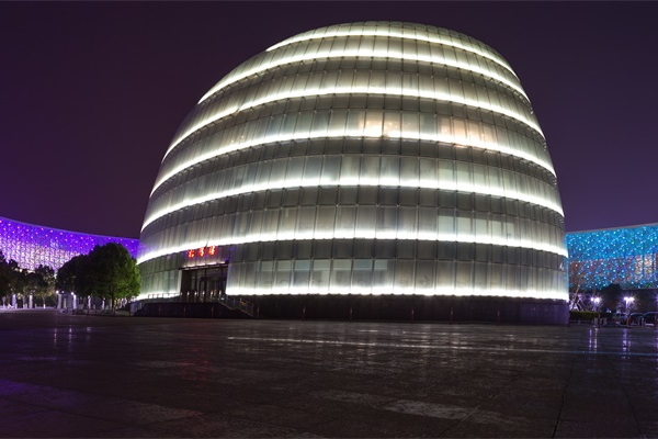 關(guān)于戶外燈光夜景照明中經(jīng)常遇到的幾個(gè)問(wèn)題