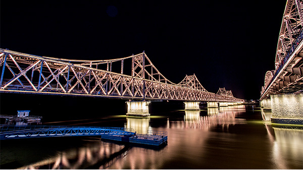 橋梁照明亮化工程應(yīng)該怎么做？