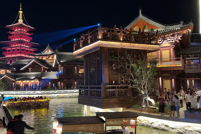 以光影敘事 以技術(shù)賦能：燈光亮化鑄就景區(qū)夜游標(biāo)桿