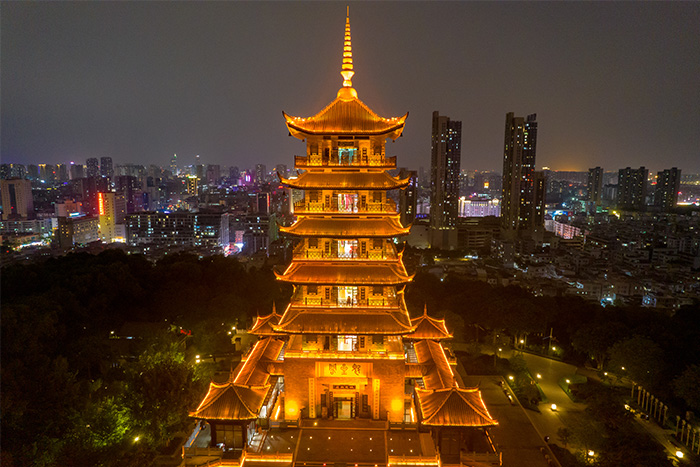 預(yù)算爆了？古建筑亮化這么做比較省