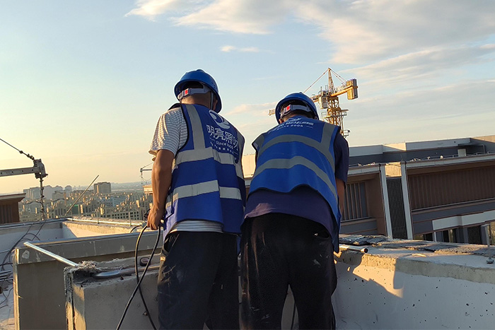 明亮照明亮化施工現(xiàn)場(chǎng)