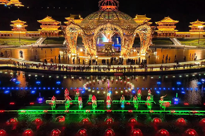 游客停留超不過5小時(shí)？燈光亮化讓夜晚變成景區(qū)的“第二黃金時(shí)段”?