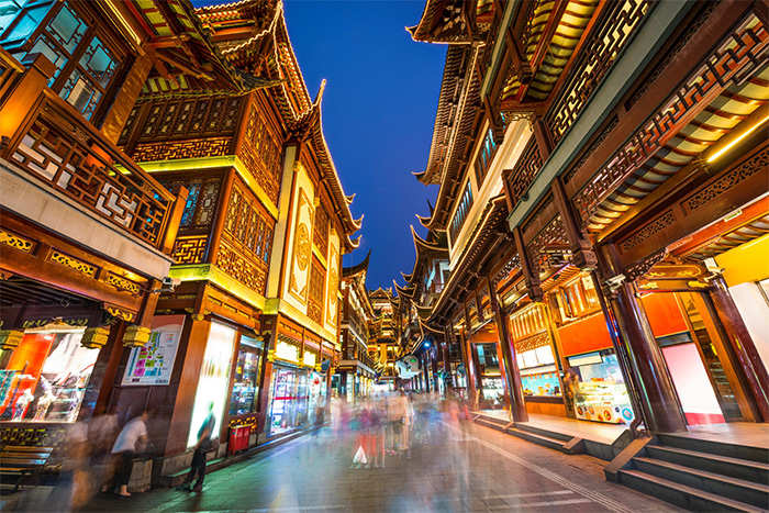 想要吸引客流量，你知道景區(qū)亮化的秘訣嗎？