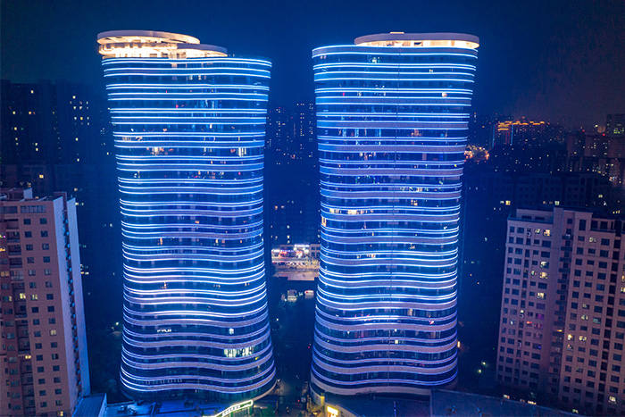 亮化新玩法，為什么他們的酒店總能引人注目？