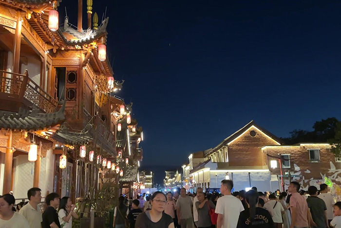 明亮照明集團(tuán)亮化工程案例