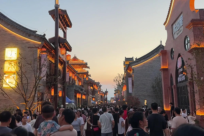 亮化省30%投入，景區(qū)夜游客流直接腰斬，年損失突破百萬(wàn)！