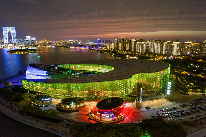 大樓外墻燈光設(shè)計(jì)