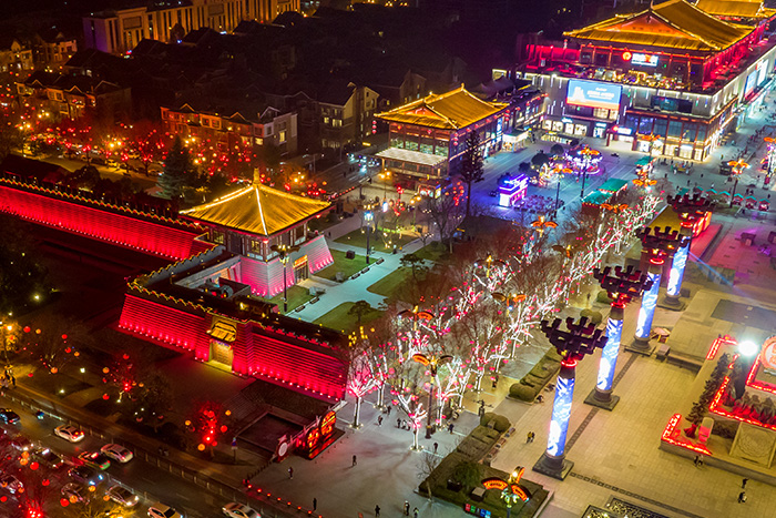 做亮化為什么要找一站式亮化公司合作？