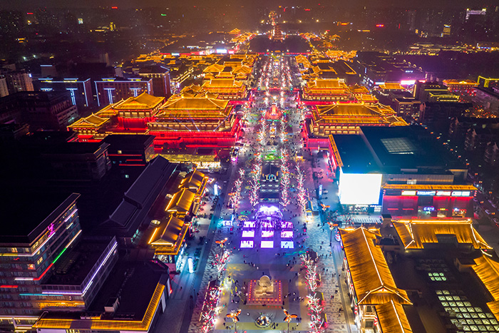 隔壁景區(qū)靠燈光秀人氣不減，你的景區(qū)還在“省電”嗎？