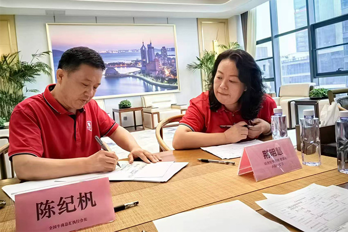 明亮照明總經理荊明慧為企業(yè)梳理定位