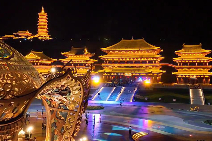 暗場景區(qū)留不住人？燈光亮化才是留客“硬通貨”！