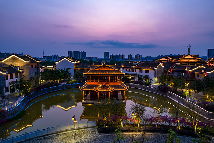 景區(qū)一到晚上就沒有客流量！燈光亮化您做了嗎？