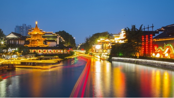 城鎮(zhèn)為什么要做亮化工程？城鎮(zhèn)亮化工程的意義