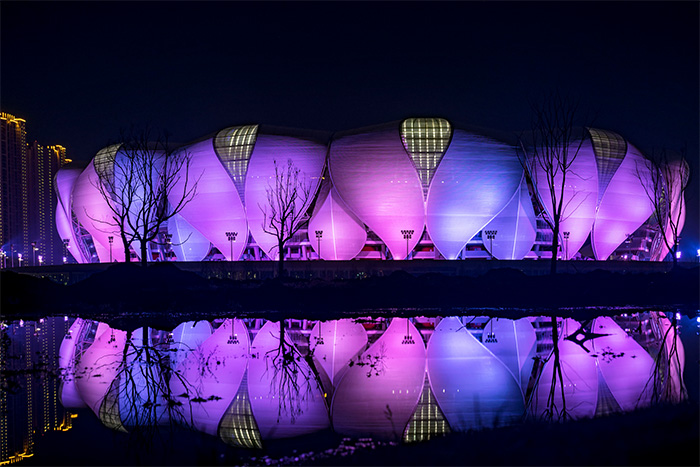 場館亮化工程應該如何做才能滿足發(fā)展需求？