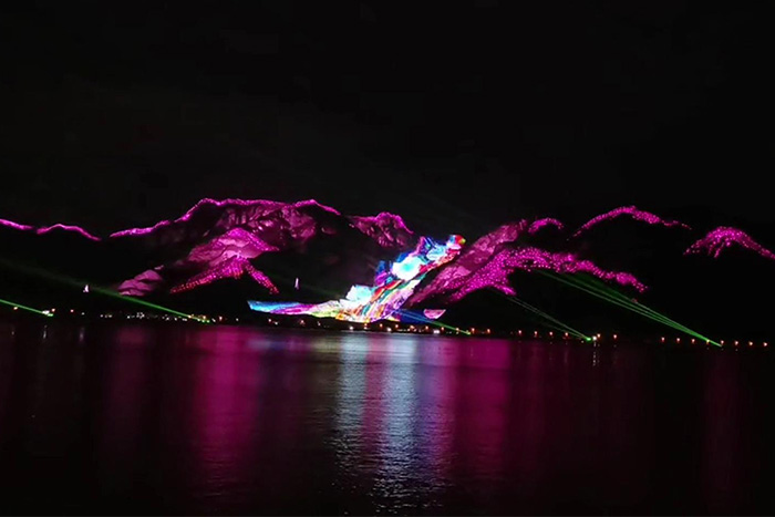 別家靠山體亮化讓游客“流連忘返”，你還在接受夜晚的“門可羅雀”？