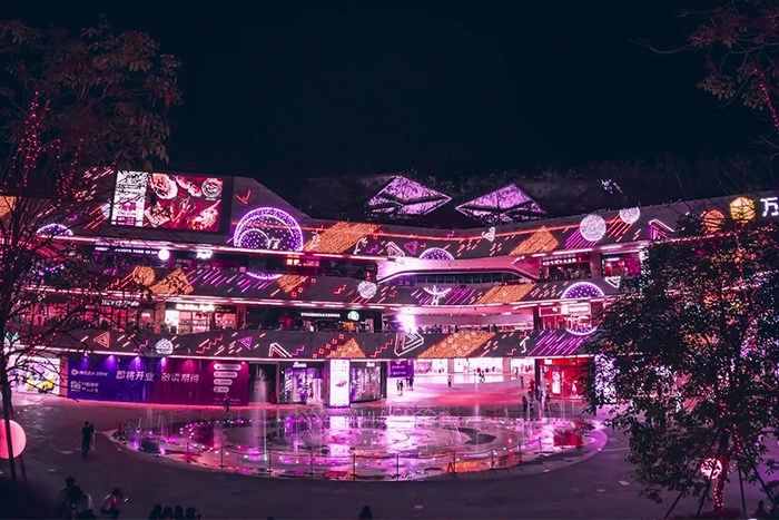 如何通過外墻燈光亮化讓商場更吸引人？