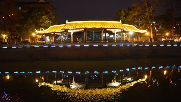 戶外亮化工程價格怎么算？多少錢？