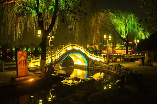 園林景觀亮化設(shè)計(jì)，讓城市充滿生命力 ！