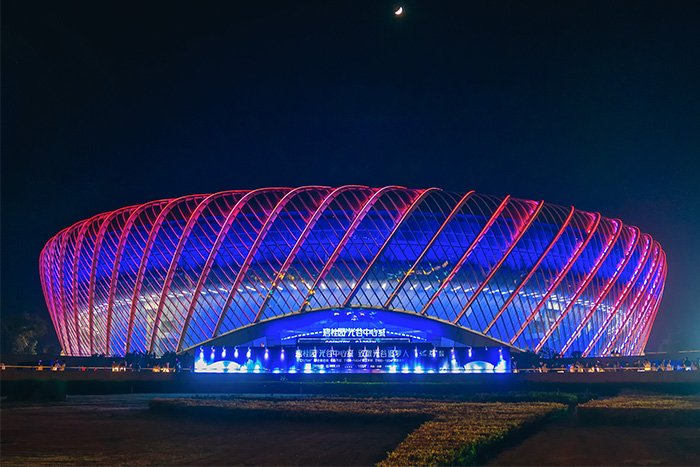 選擇樓體亮化公司都有哪些要注意的？