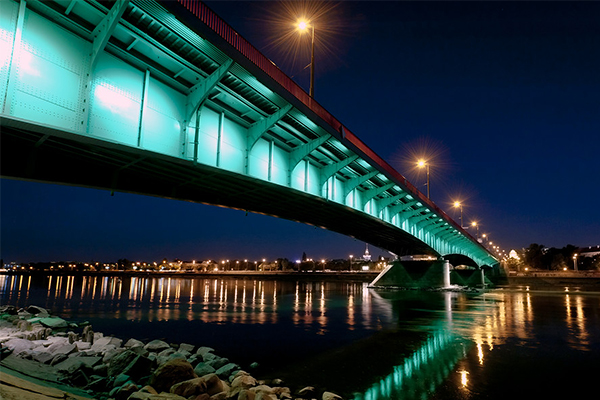 大橋景觀亮化設(shè)計(jì)