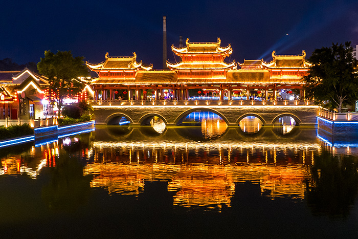 不為游客著想的景區(qū)夜游亮化，注定失敗！