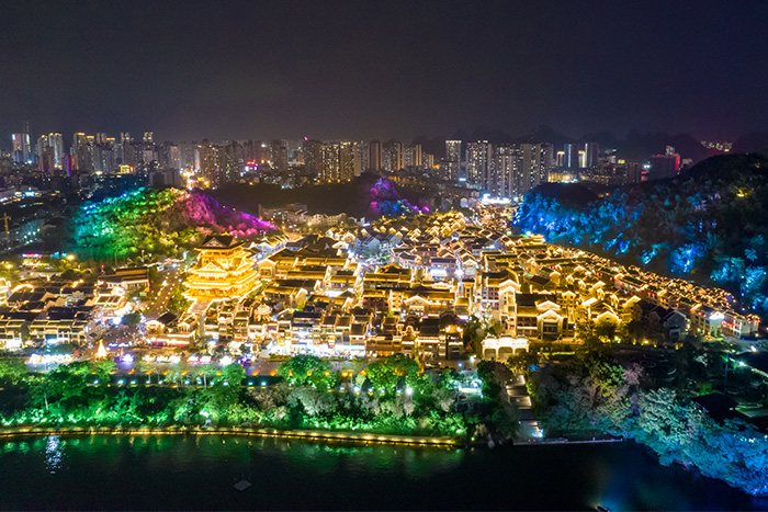 如何利用燈光亮化來打造網(wǎng)紅打卡地？這篇文章別錯過！