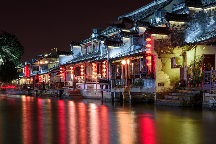 做亮化工程找一站式亮化公司都有那些好處？