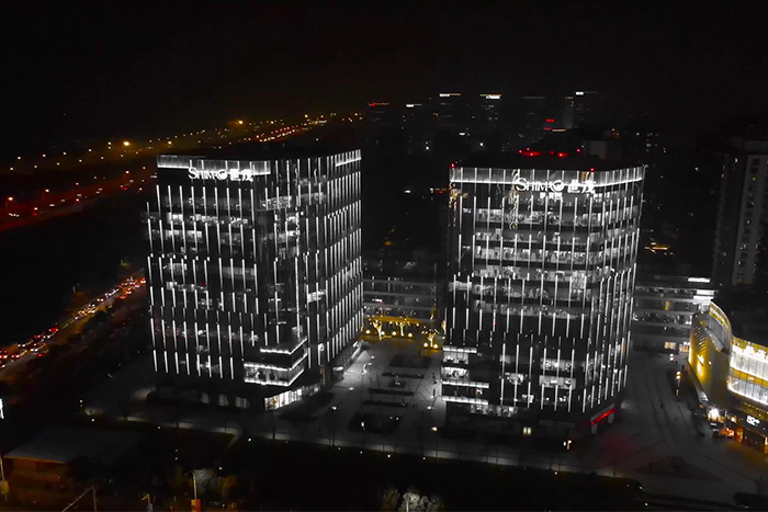 神秘亮化方案，讓寫字樓夜晚不再平庸！