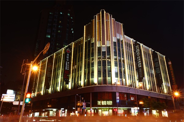 如何打造滿足消費者的商業(yè)中心亮化設(shè)計？