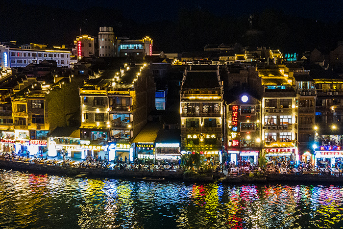 做亮化沒有選擇一站式亮化公司，小心會踩這些坑！