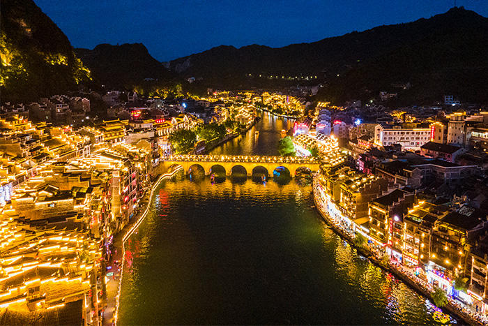 景區(qū)亮化不再難，找到這個秘密武器了嗎？