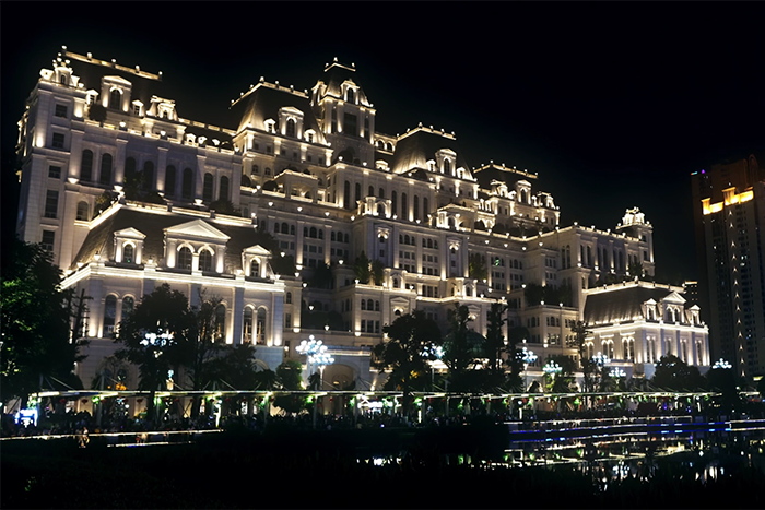 打酒店外墻亮化的秘密武器，17年經(jīng)驗(yàn)告訴你答案！